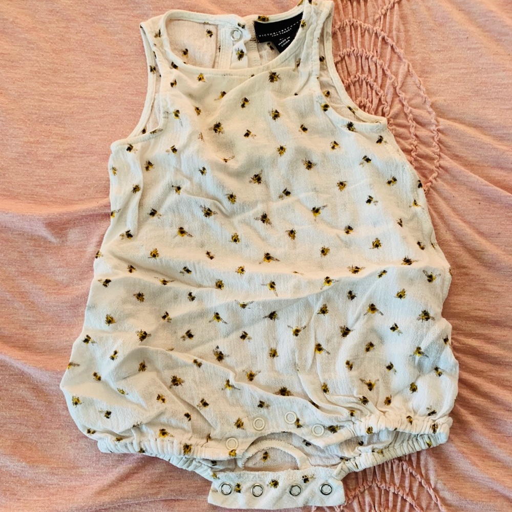 Victoria Beckham for target BEE onesie size 3M.